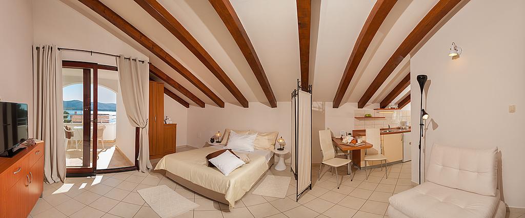 Villa Croatica Apartments Жаборич Екстер'єр фото